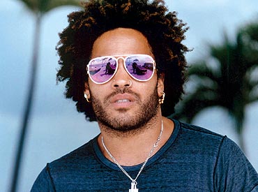 The Lenny Kravitz: The Twist Afro With Stubble
